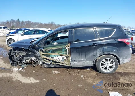 2017 Ford Escape Se from USA, damaged, VIN 1FMCU9GD4HUD94553